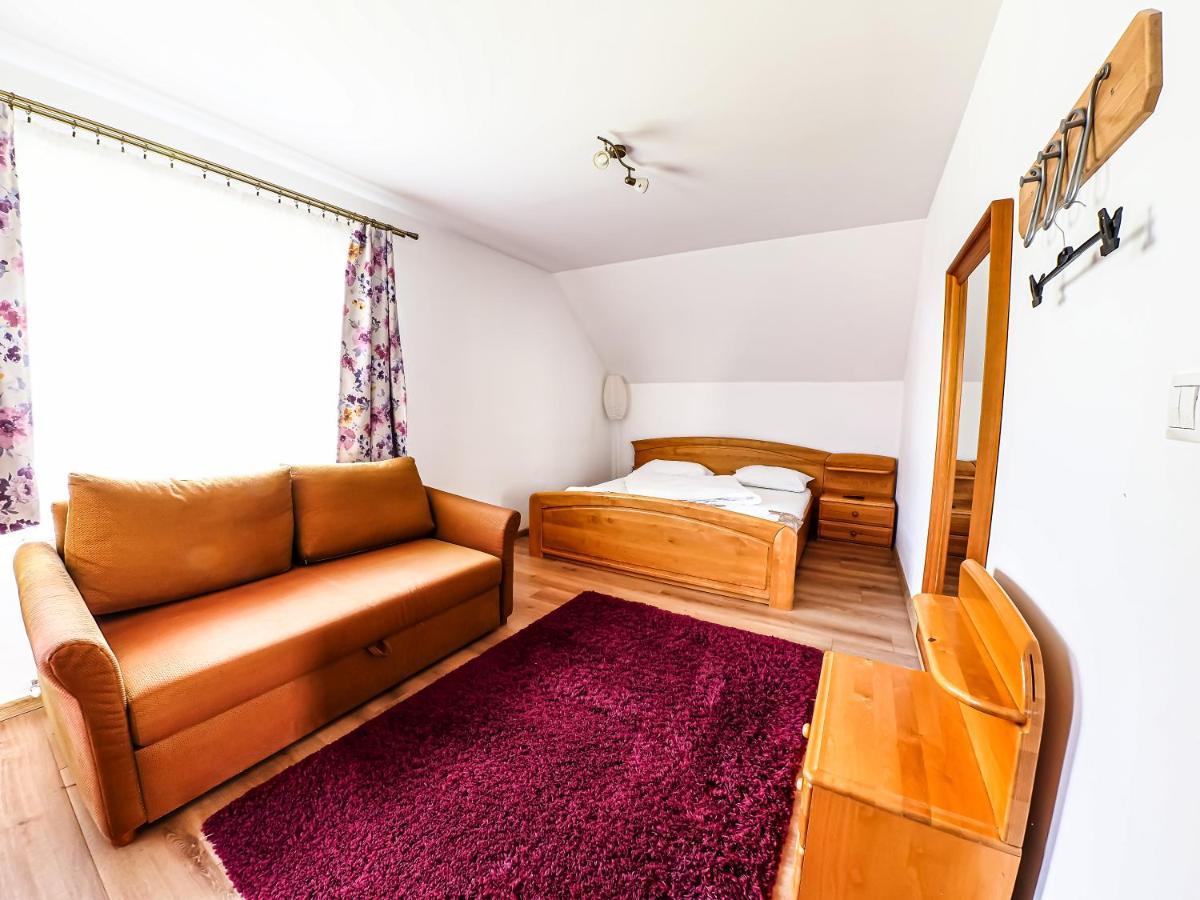הוילה Pojorîta Casa Iulia מראה חיצוני תמונה