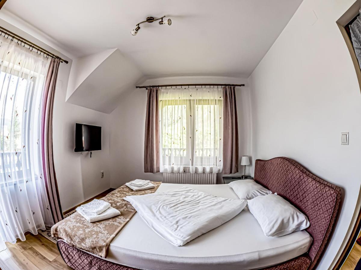 הוילה Pojorîta Casa Iulia מראה חיצוני תמונה