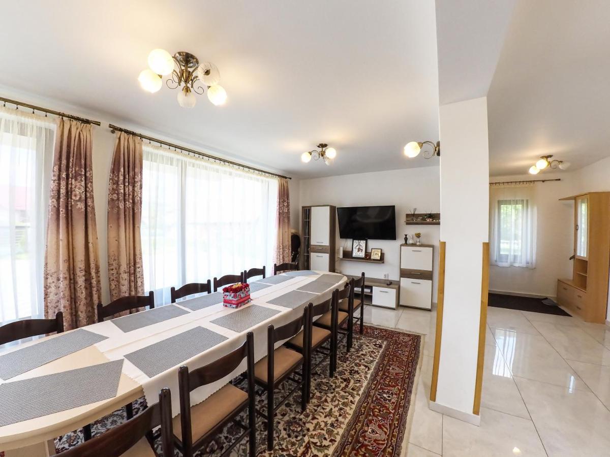 הוילה Pojorîta Casa Iulia מראה חיצוני תמונה